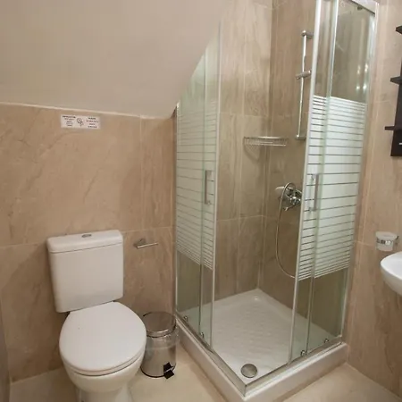 Rovers Apartman Ajía Nápa