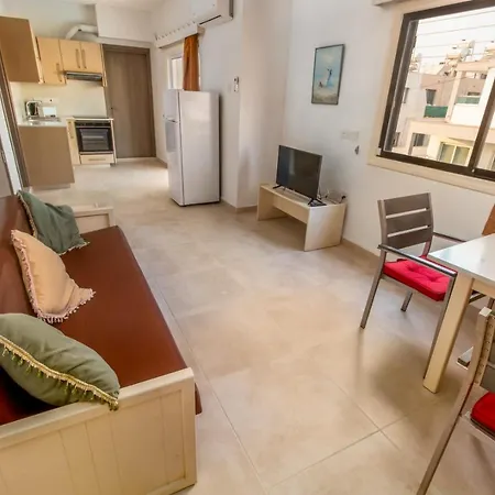 Rovers Apartment Ayia Napa